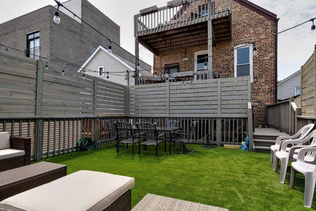 Apartment Stunning 2 Floor Penthouse Downtown Chicago